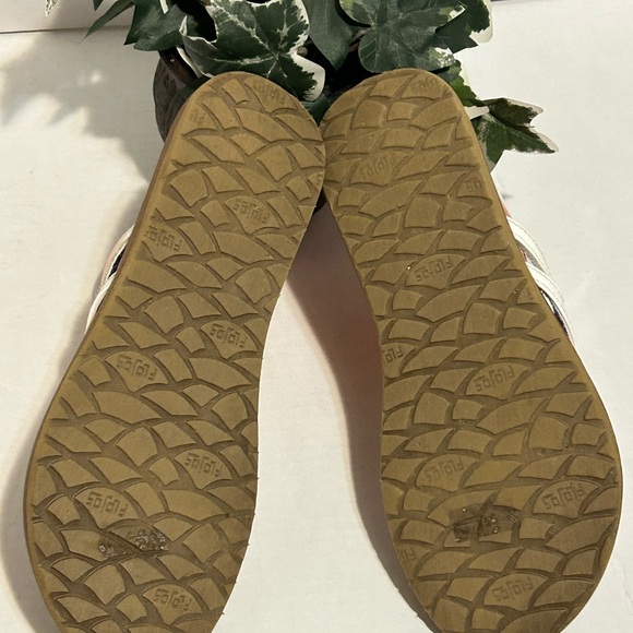 Flojos Blue and White Striped Sandals - Picture 3 of 6